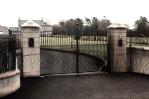 Image Nice front_001 gates MM engineering wrought iron light Image Nice front_001 gates MM engineering wrought iron light